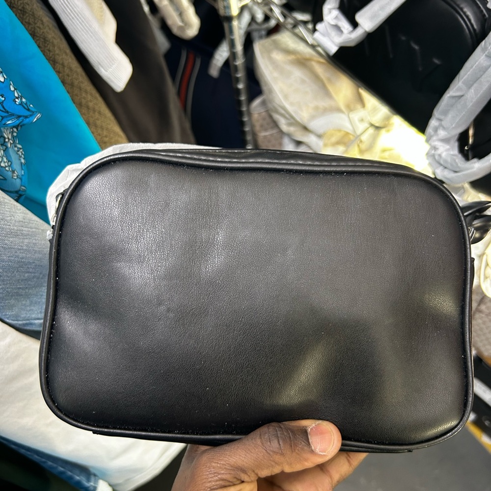 DKNY cross-bag new